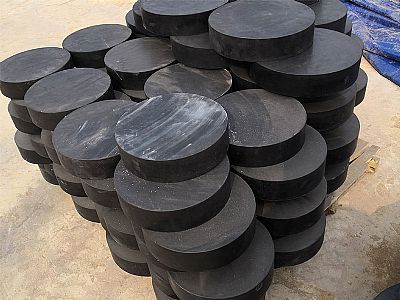 镇宁县板式橡胶支座由若干层橡胶片与薄钢板经加压硫化
